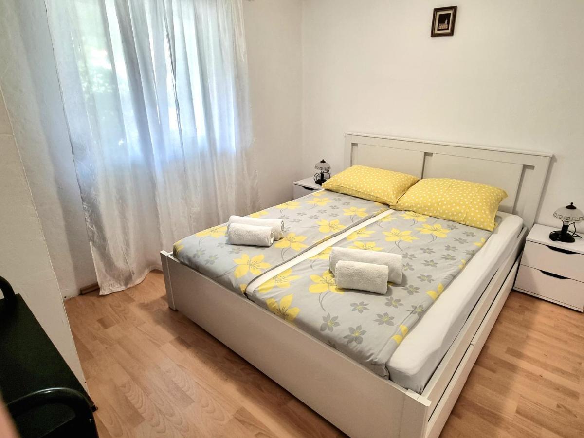 Apartment Deni Skrbčići Kültér fotó