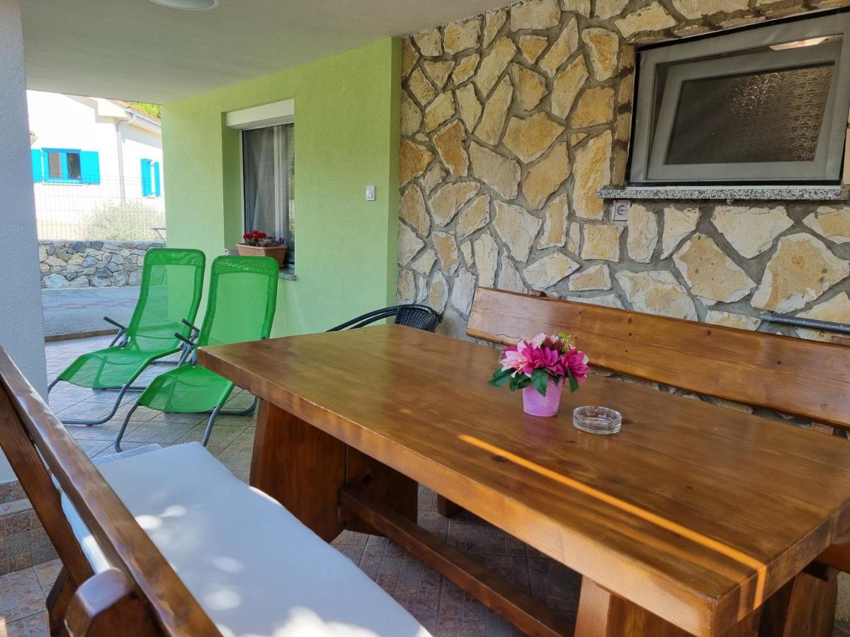 Apartment Deni Skrbčići Kültér fotó